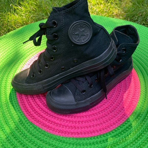 Converse mono black high tops 6 💋 - Picture 3 of 6